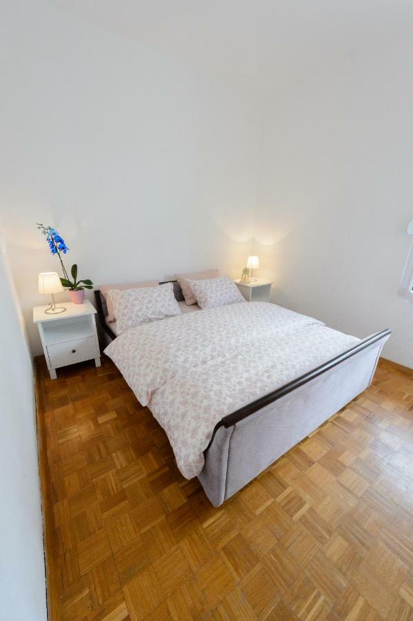 Apartment Ana 4+2 Makarska Exterior photo