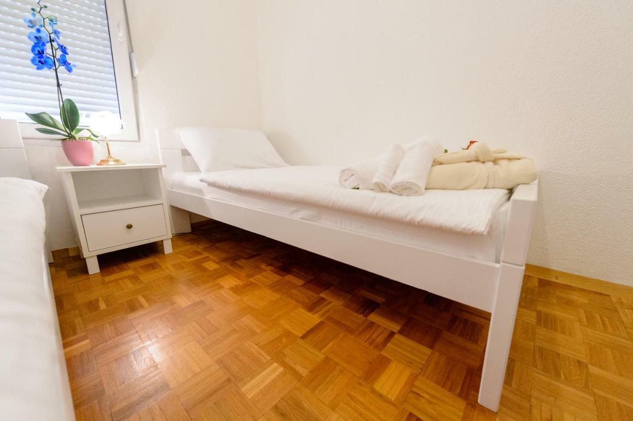 Apartment Ana 4+2 Makarska Exterior photo